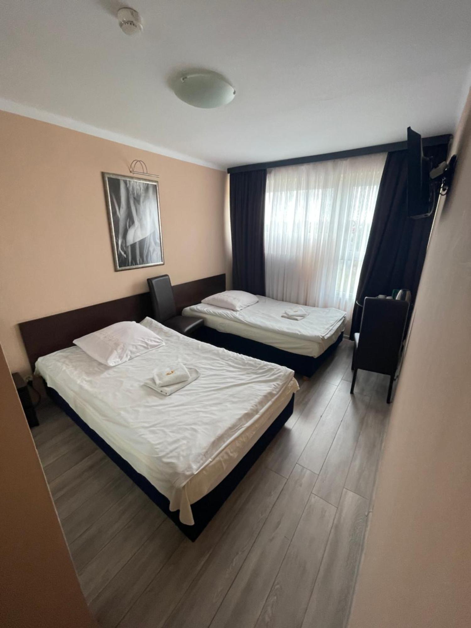 Gosciniec Raciborski Raciborz Bagian luar foto