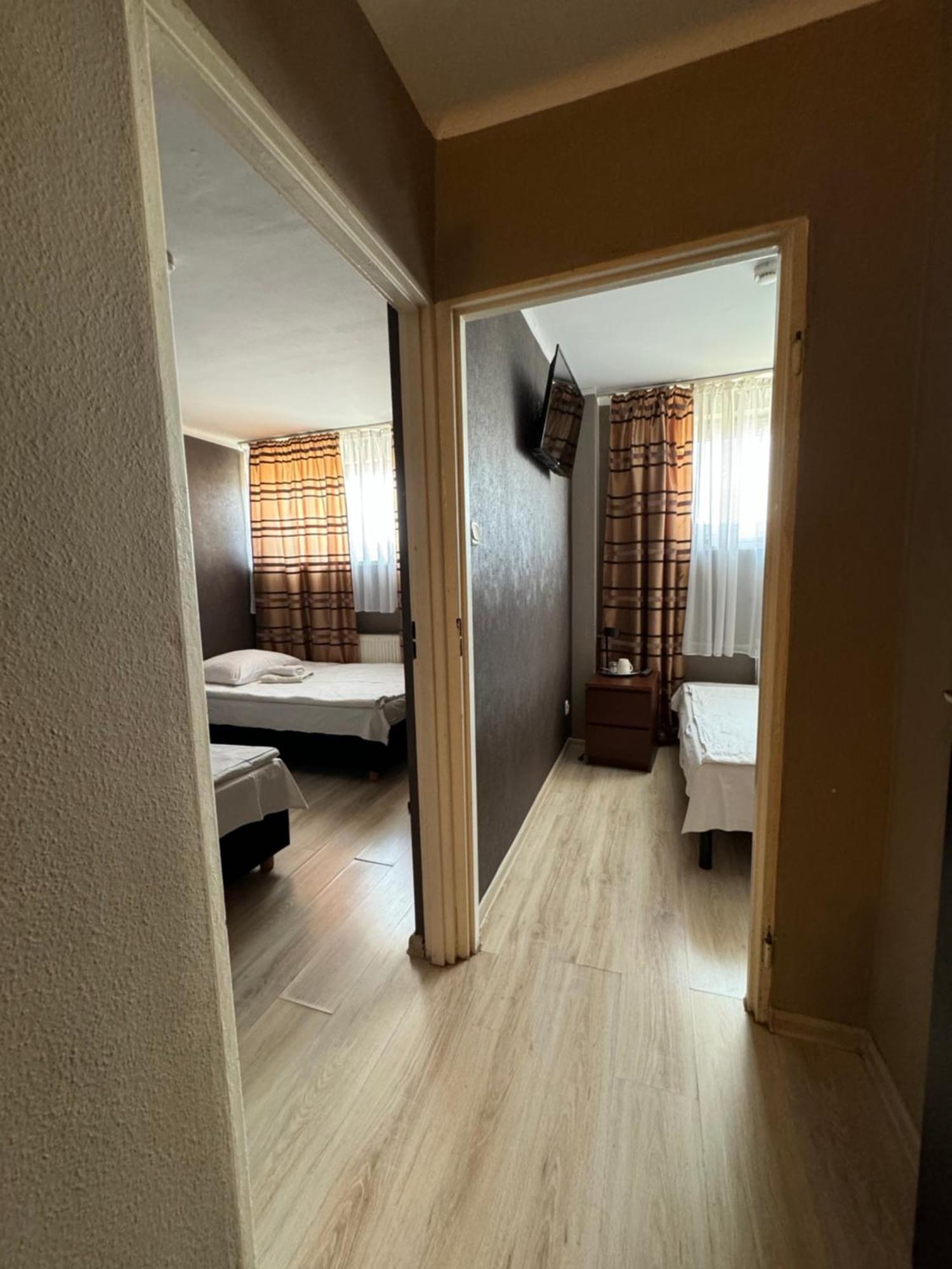 Gosciniec Raciborski Raciborz Bagian luar foto